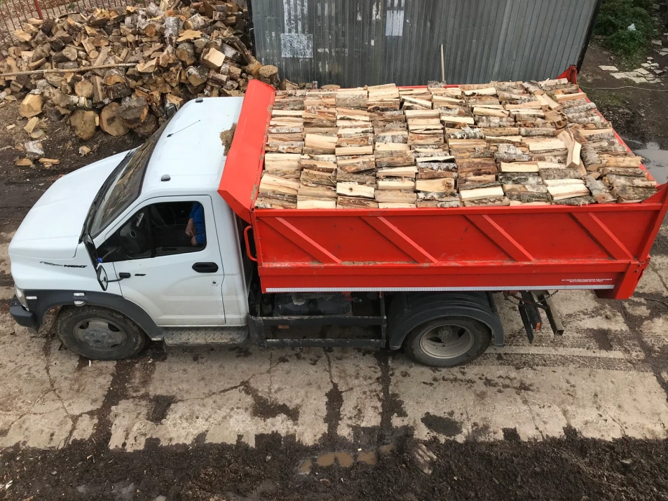 Склад дров компании Дровник в Можайске